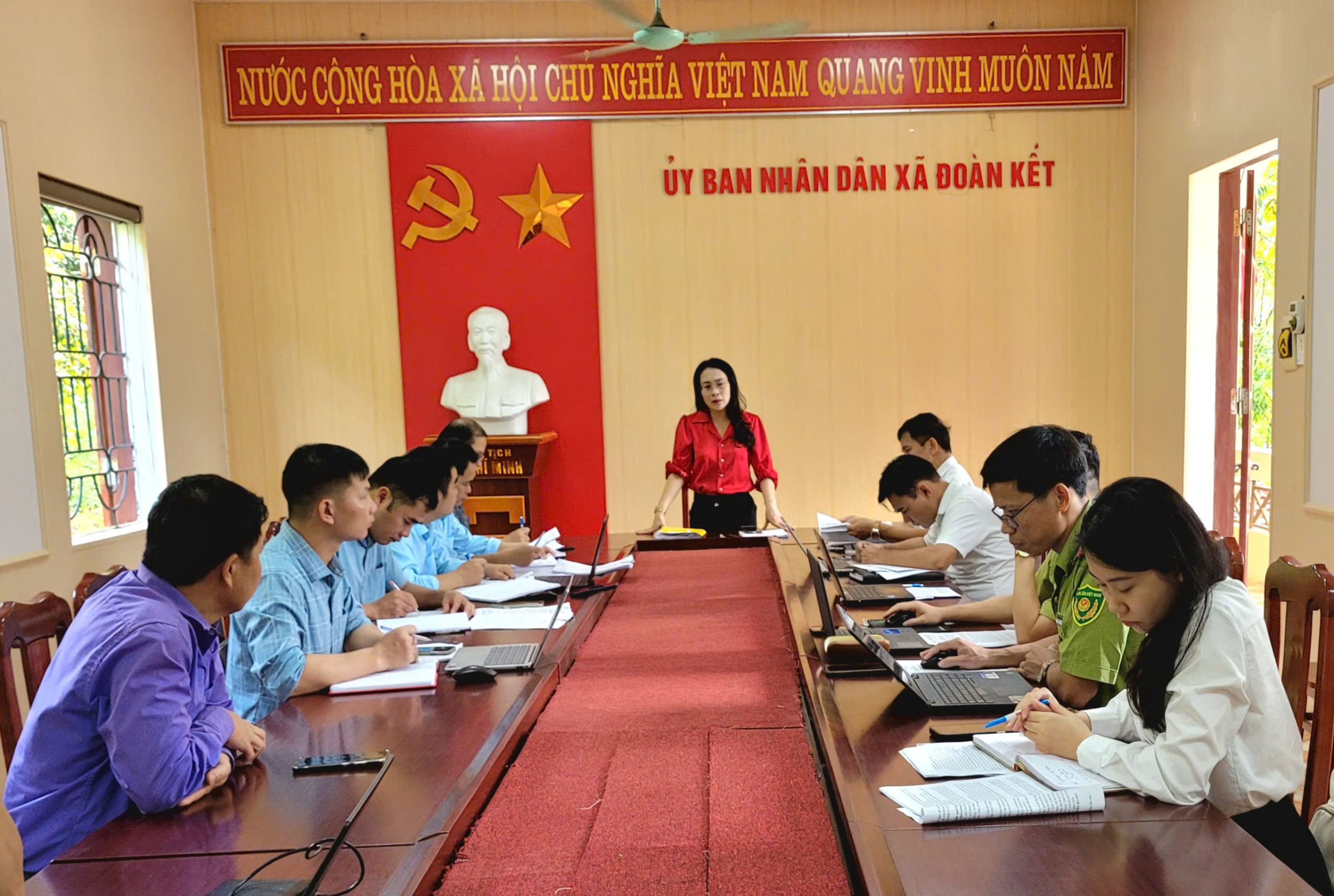 Ban Dân tộc HĐND tỉnh khảo sát tình hình thực hiện các chỉ tiêu phát triển lâm nghiệp tại xã Đoàn Kết