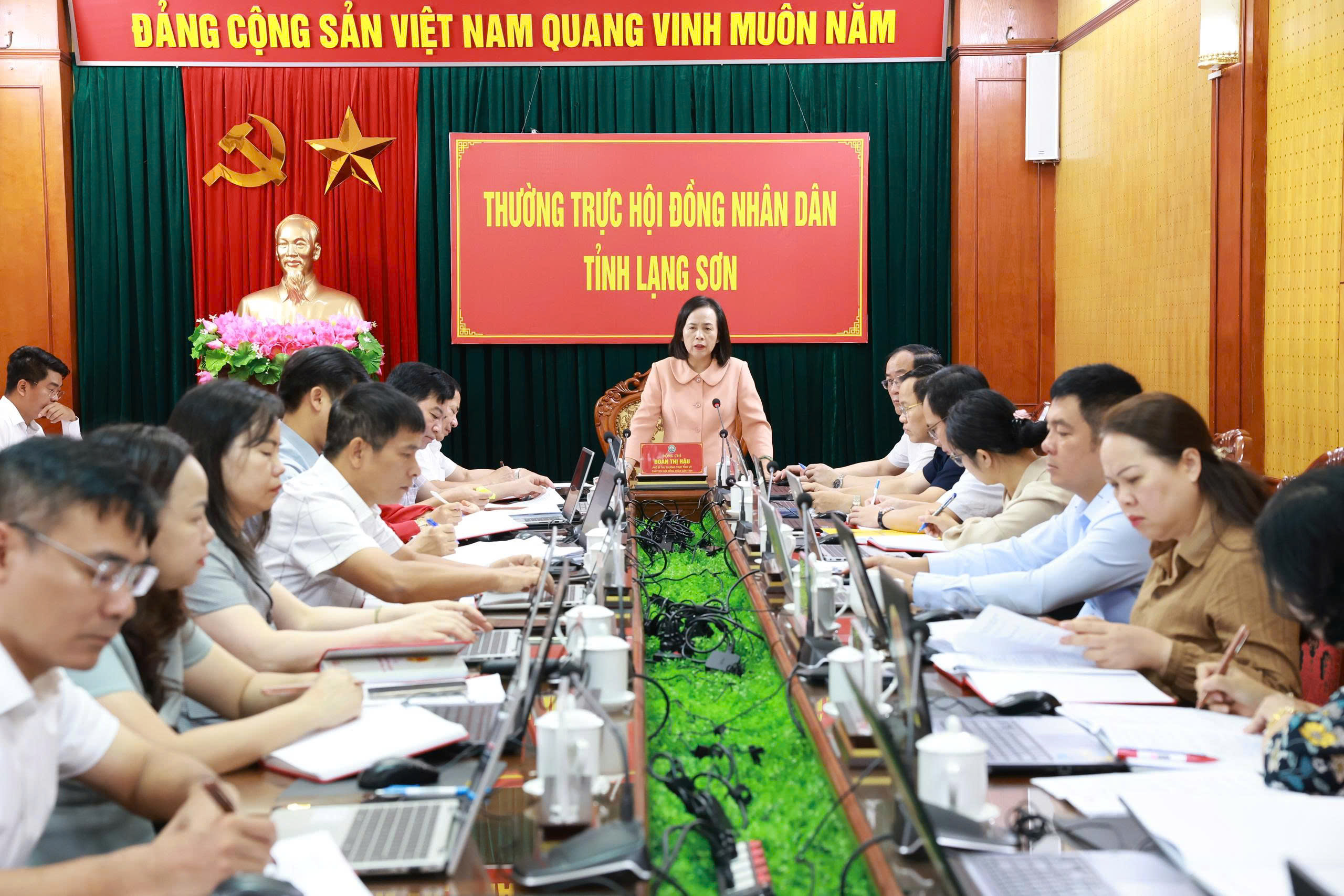 Thường trực HĐND tỉnh họp phiên thường kỳ tháng 8