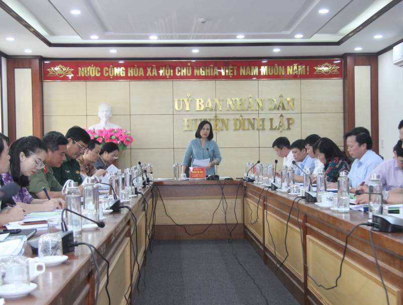 Ban chỉ đạo bầu cử tỉnh kiểm tra công tác chuẩn bị bầu cử đối với Ban chỉ đạo bầu cử đại biểu Quốc hội khóa XV và đại biểu HĐND các cấp nhiệm kỳ 2021-2026 huyện Đình Lập và Ủy ban bầu cử huyện Đình Lập