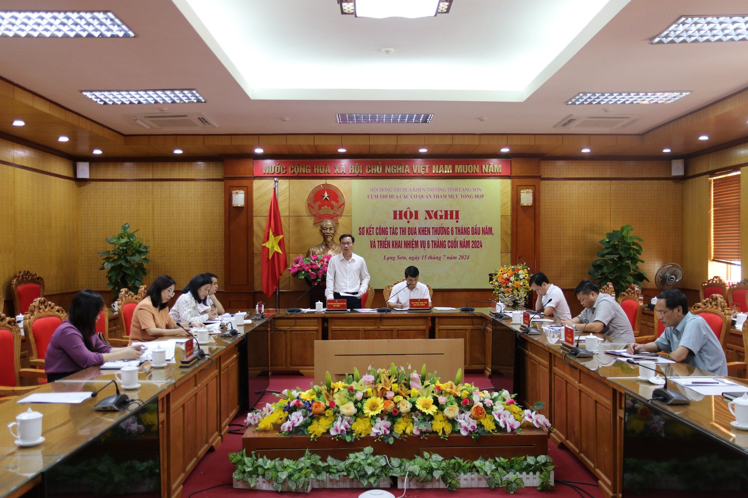 Cụm thi đua Các cơ quan tham mưu tổng hợp tổ chức Hội nghị sơ kết công tác thi đua, khen thưởng 6 tháng đầu năm 2024