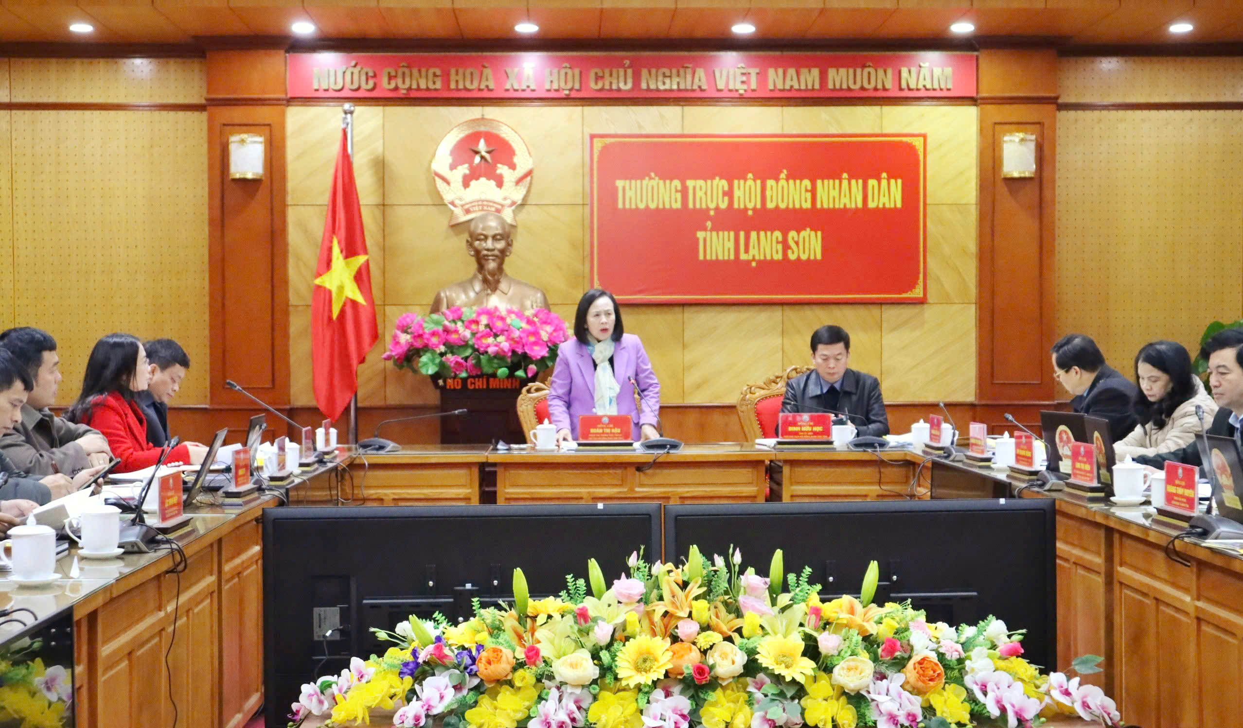 Đảng đoàn, Thường trực HĐND tỉnh họp phiên thường kỳ tháng 02/2025