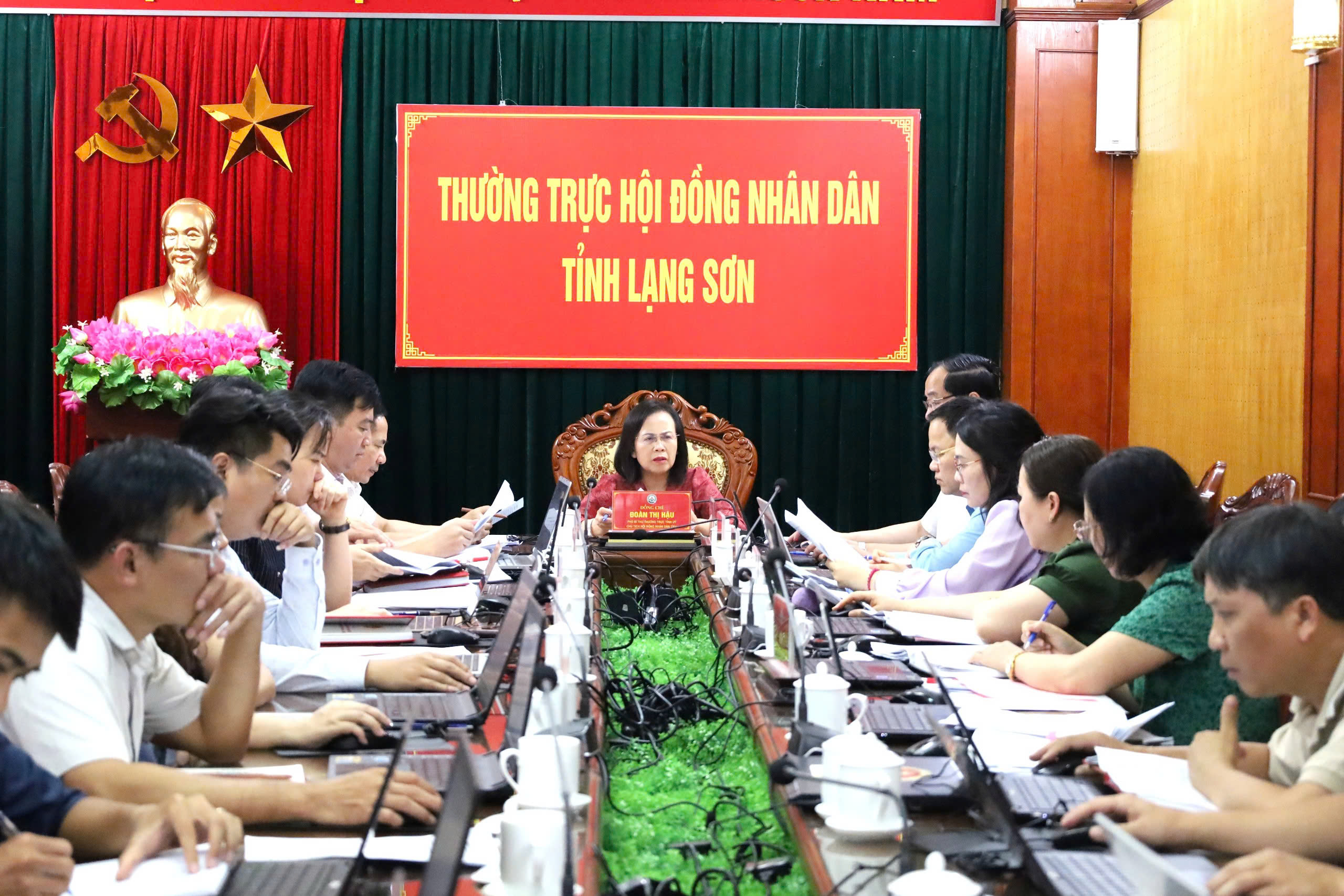 Thường trực HĐND tỉnh họp rà soát công tác chuẩn bị tổ chức   kỳ họp thứ ba