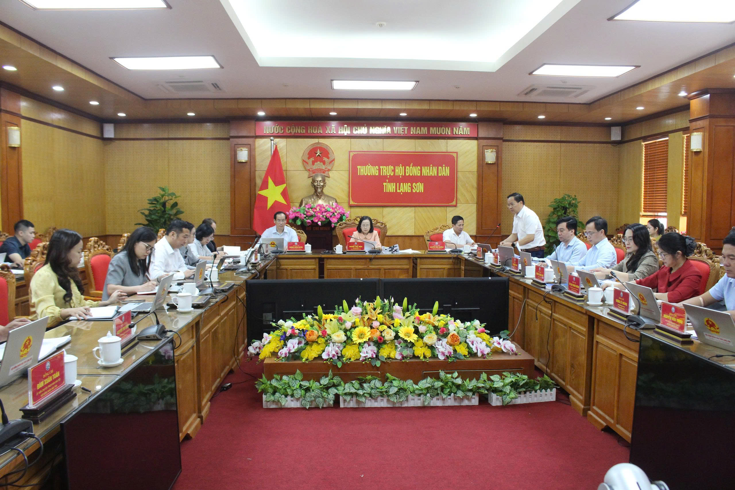 Thường trực HĐND tỉnh tổ chức họp thống nhất và  Phiên họp thường kỳ tháng 10/2026