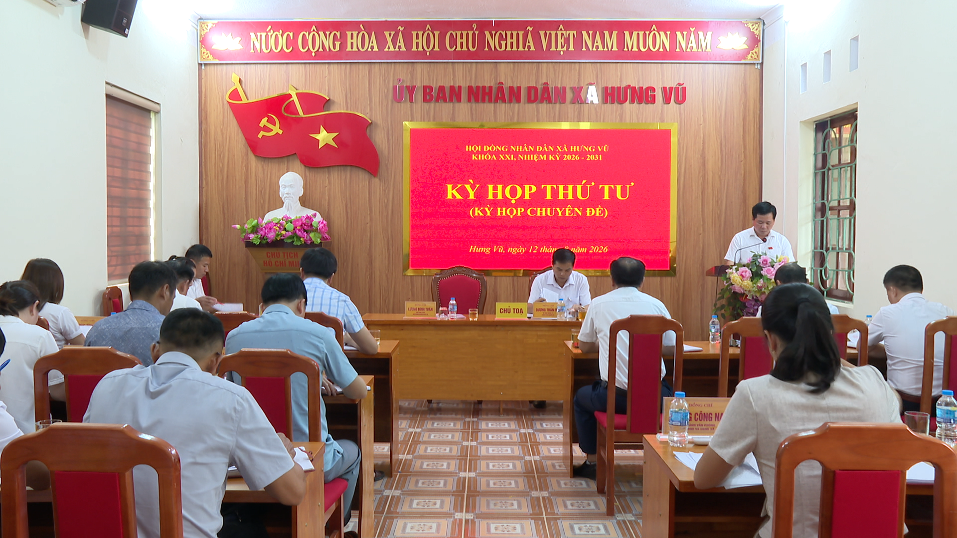 Hội đồng nhân dân xã Hưng Vũ khóa XXI, nhiệm kỳ 2026–2031 đã tổ chức Kỳ họp thứ Tư (Kỳ họp chuyên đề)