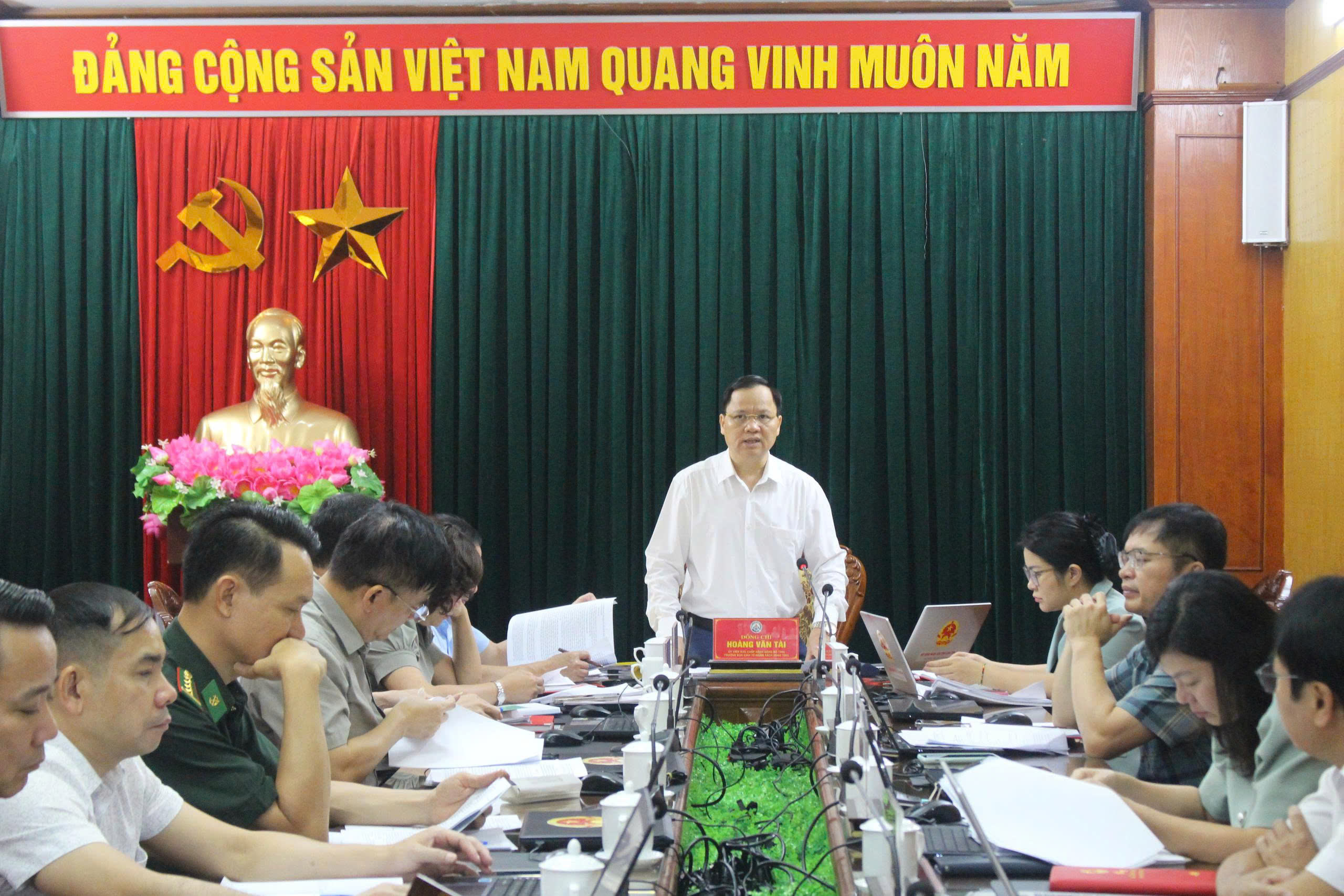Ban Kinh tế - Ngân sách HĐND tỉnh thẩm tra các nội dung trình kỳ họp thứ sáu (kỳ họp chuyên đề) của HĐND tỉnh