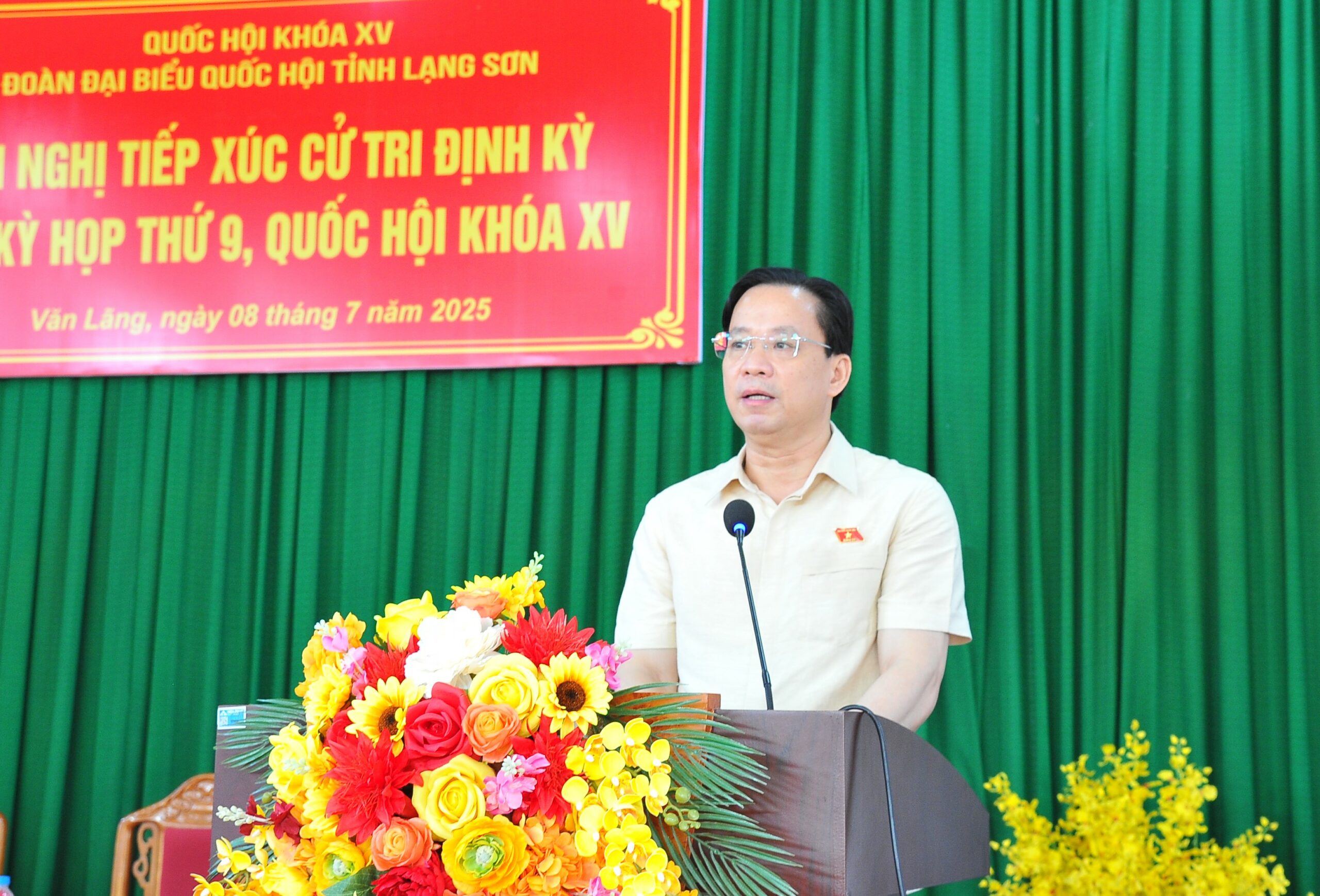 Đoàn đại biểu Quốc hội tỉnh tiếp xúc cử tri định kỳ sau kỳ họp thứ 9, Quốc hội khóa XV tại xã Văn Lãng