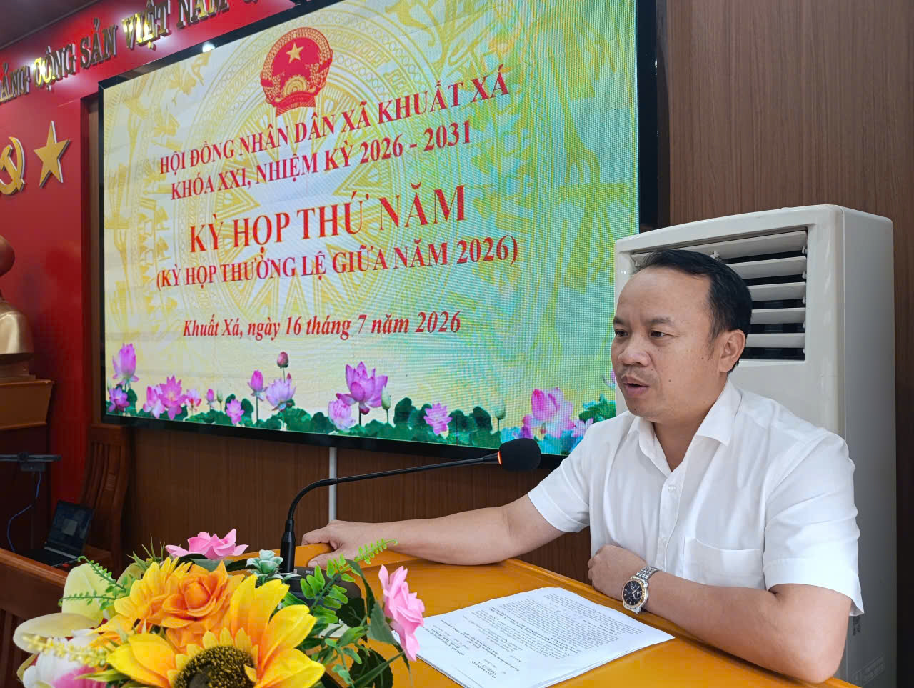 Kỳ họp thứ năm HĐND xã Khuất Xá khóa XXI: Thảo luận 19 nội dung, chất vấn 13 nhóm vấn đề
