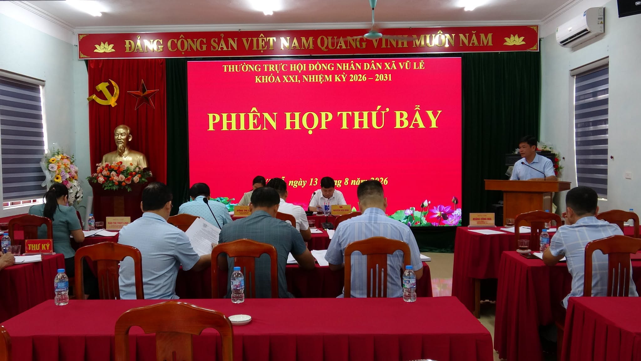 Thường trực HĐND xã Vũ Lễ tăng cường giám sát, chất vấn, nâng cao hiệu quả quản lý, điều hành