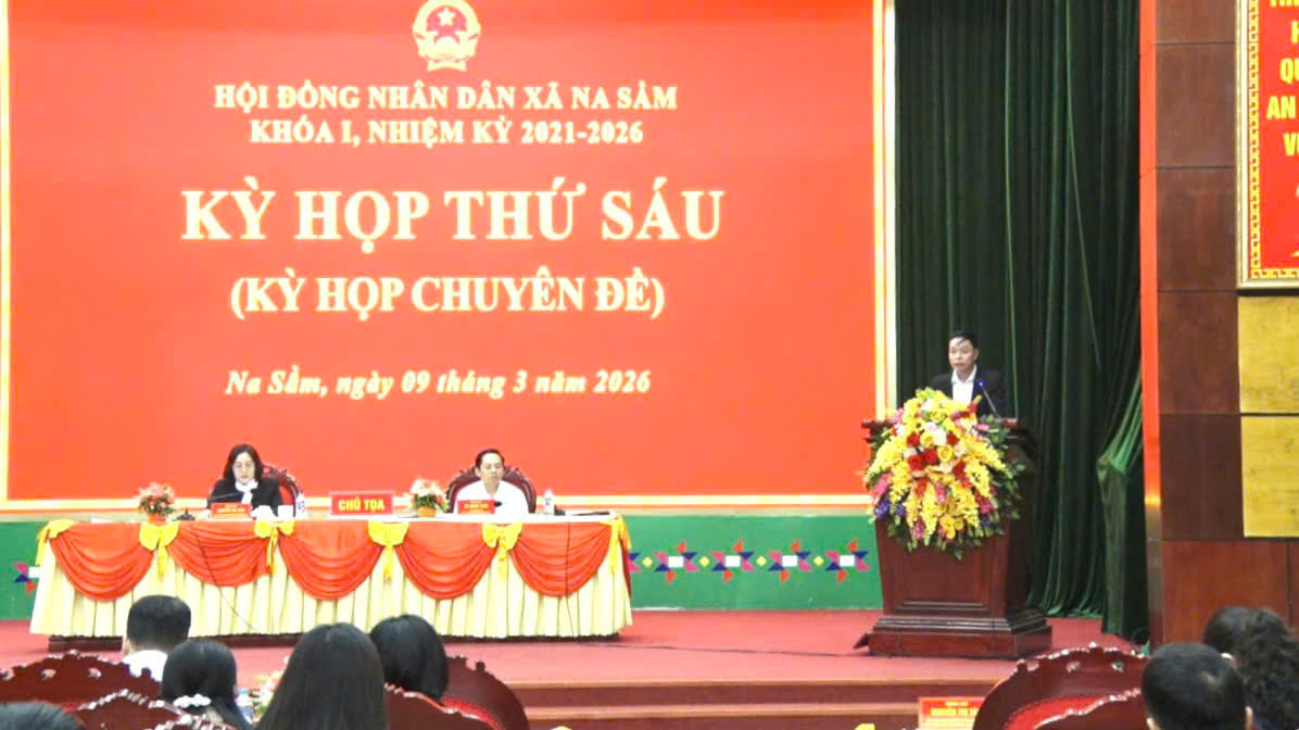 HĐND xã Na Sầm tổ chức kỳ họp thứ sáu (kỳ họp chuyên đề) 