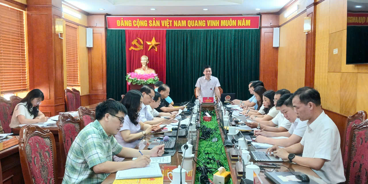 Ban Văn hóa –Xã hội HĐND tỉnh thẩm tra các nội dung trình tại kỳ họp chuyên đề (kỳ họp thứ hai) của HĐND tỉnh khóa XVIII