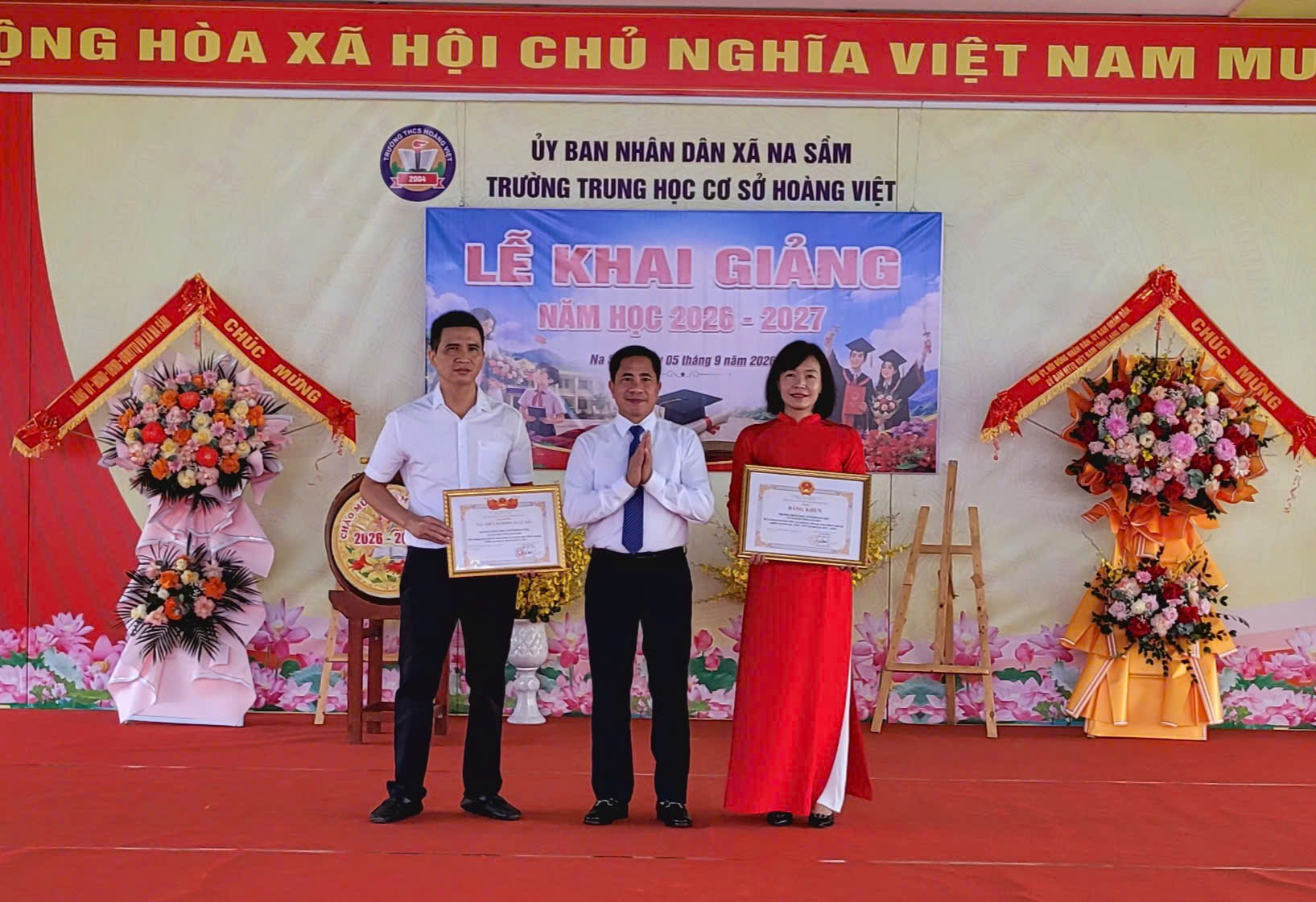 Phó Chủ tịch HĐND tỉnh Nguyễn Văn Trường dự Lễ khai giảng năm học  2026 – 2027 tại Trường THCS Hoàng Việt