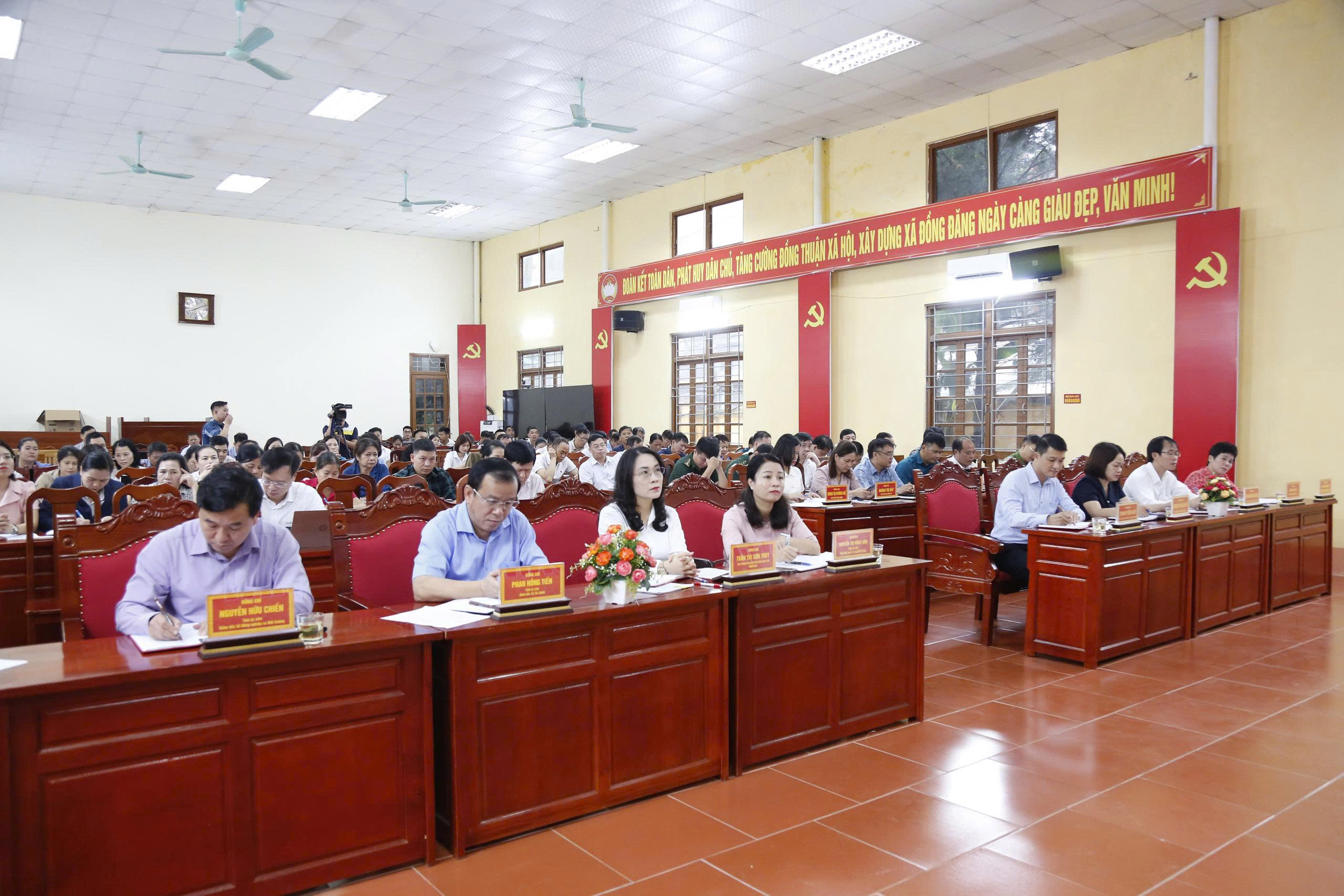 Đoàn đại biểu Quốc hội tỉnh tiếp xúc cử tri định kỳ trước kỳ họp thứ 10, Quốc hội khóa XV