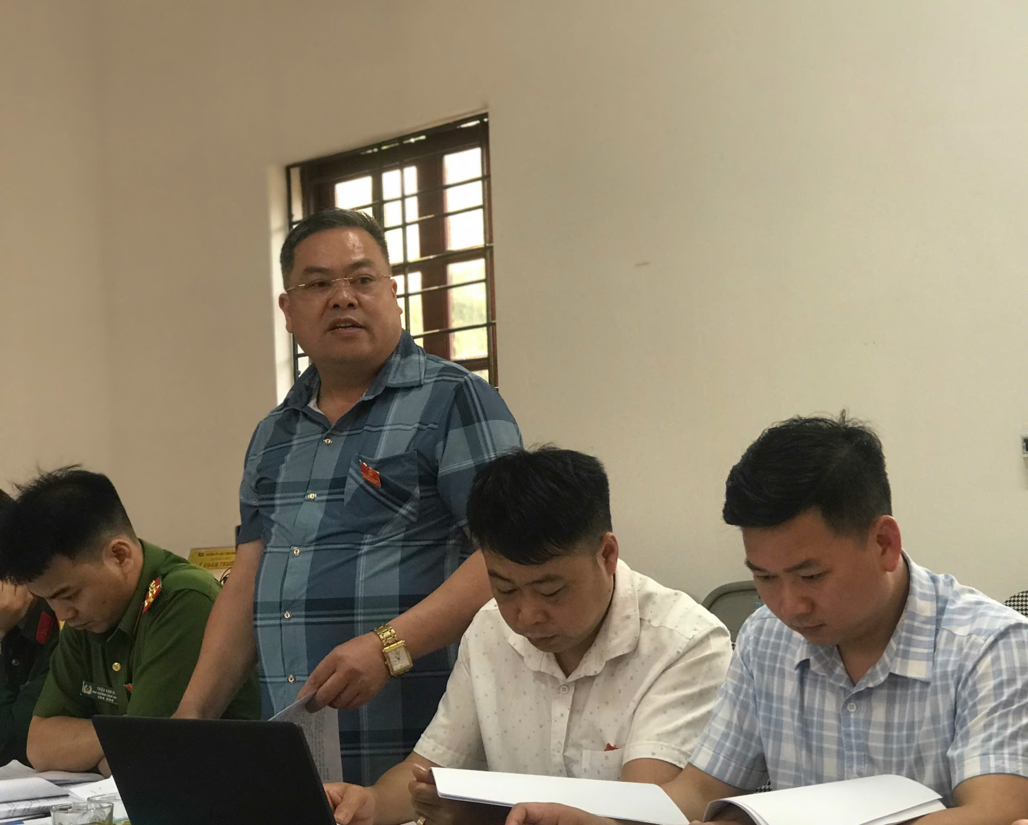 Hội đồng nhân dân xã Tân Đoàn tổ chức Kỳ họp chuyên đề