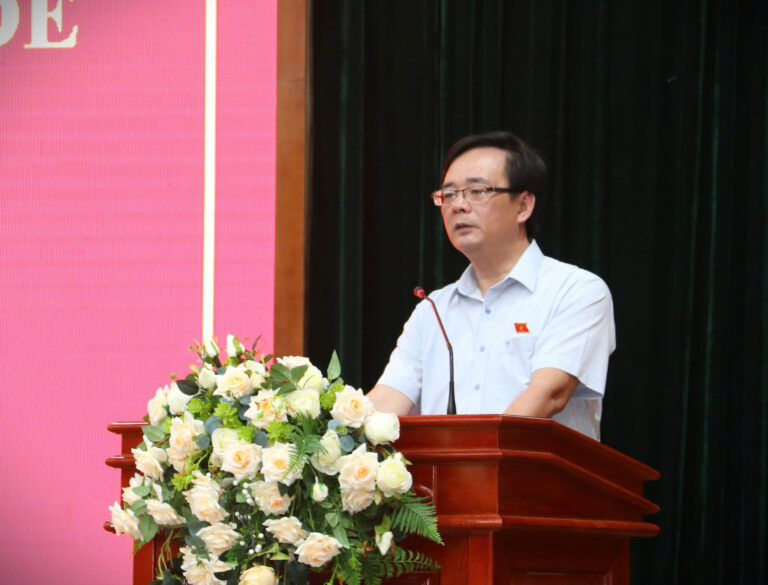 04 Dai bieu Trieu Quang Huy phat bieu tai HNTXCT chuyen de tai CV tinh Đ Huyền