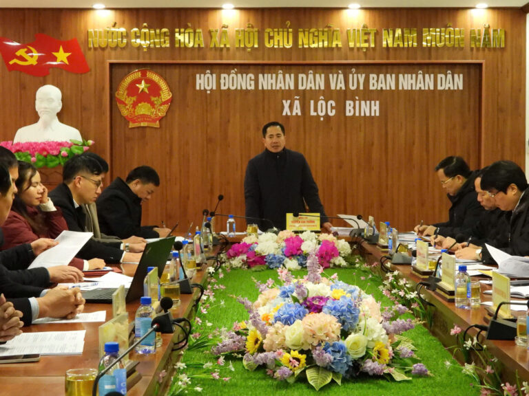 01 3 Chi Ảnh 1- Đc PCT phát biểu